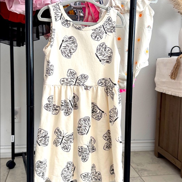 Girls Butterfly Dress - Picture 1 of 1